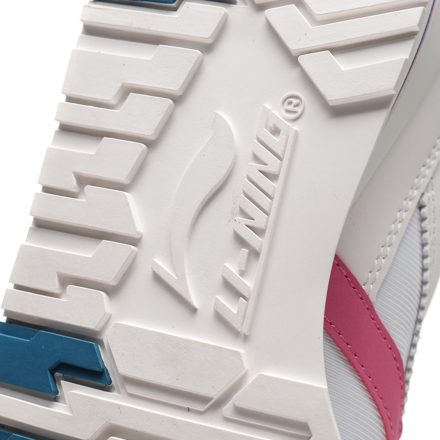 Damen Sneaker Classic 001 weiß - AGCQ088-1 Gr.40 1/3 -US 9