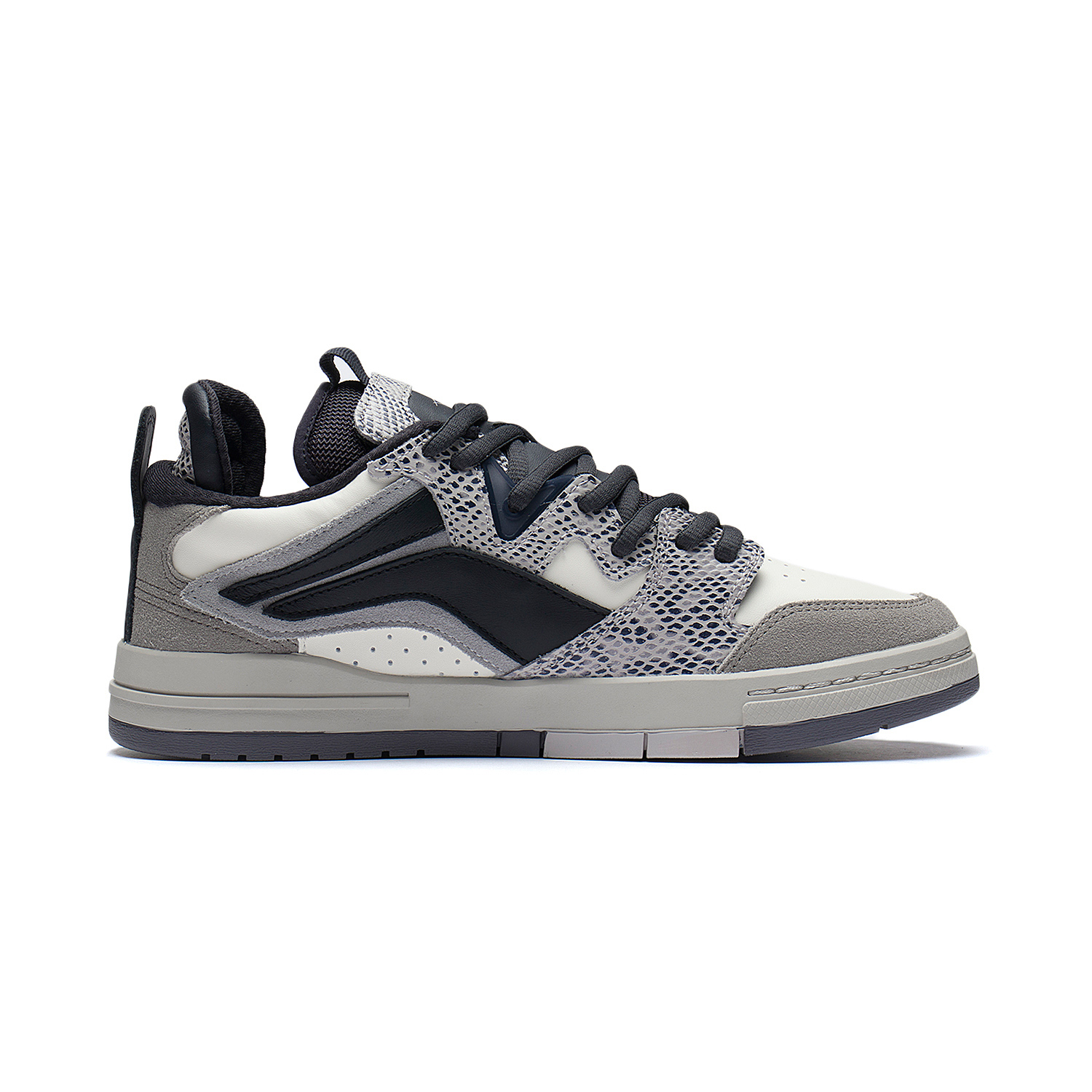 Herren Skate Sneaker "Only Me" Special Edition - AECS049-3 48 1/3 -US 14 - 310