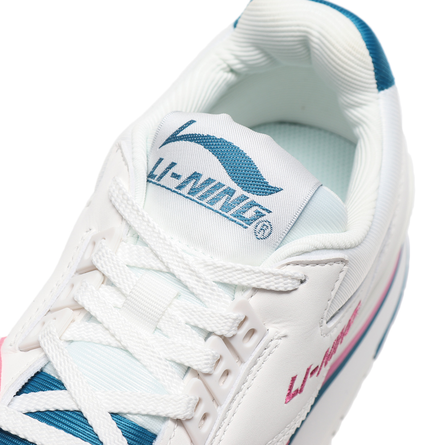 Damen Sneaker Classic 001 weiß - AGCQ088-1 Gr.40 1/3 -US 9