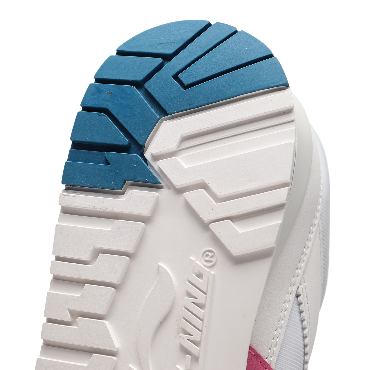 Damen Sneaker Classic 001 weiß - AGCQ088-1 Gr.40 1/3 -US 9