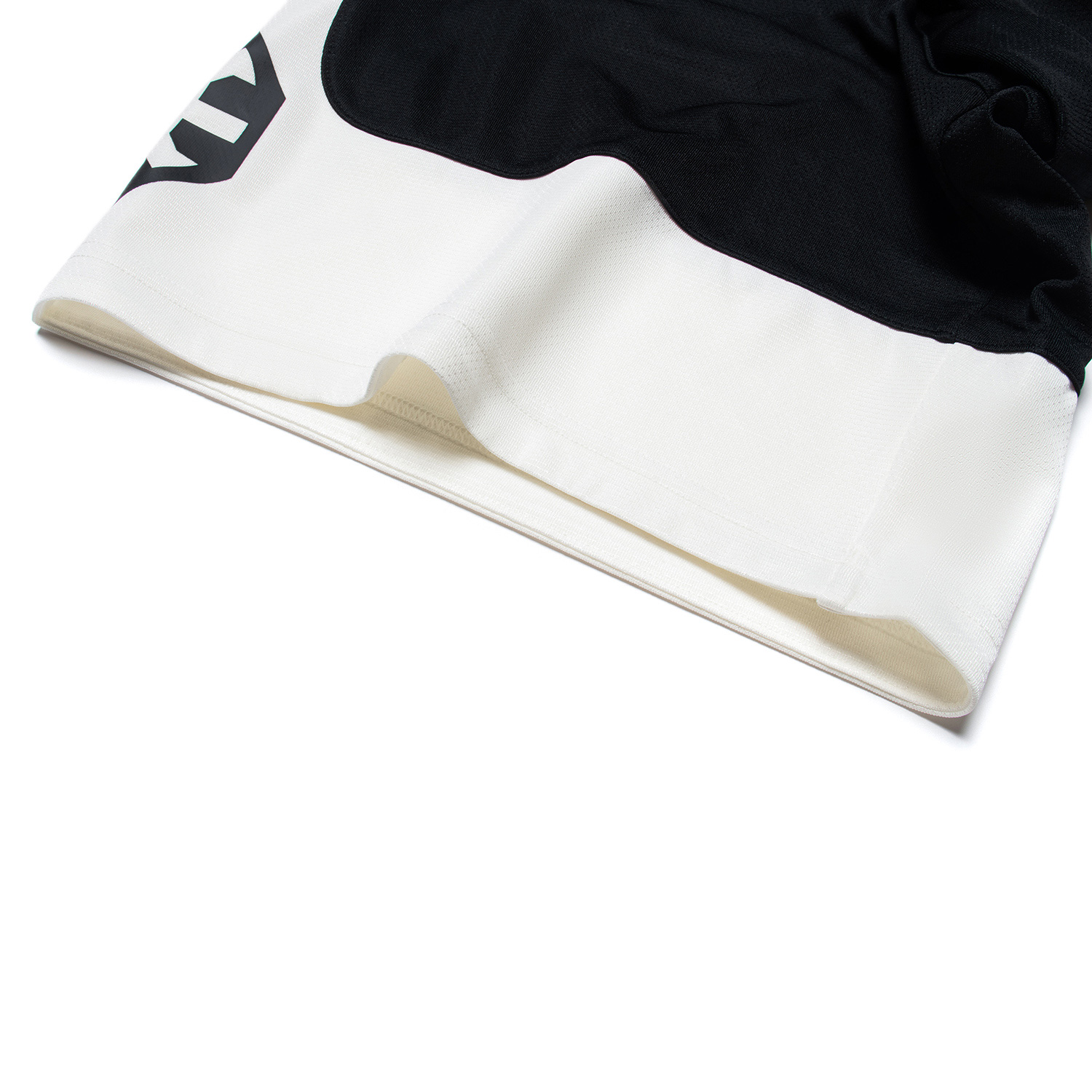 Unisex Basketball-Short "Anti-Warrior" Badfive BIG Black-White - AAPT045-1 5XL = 4XL EU